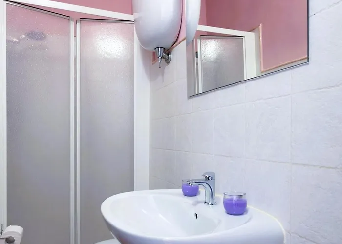 Apartment Skyline Retreat